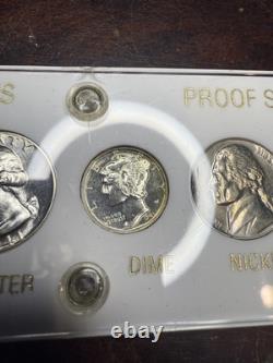 1941 US Proof Set 5 Coin In Capitol Plastic Holder With Velvet Sleeve Protector