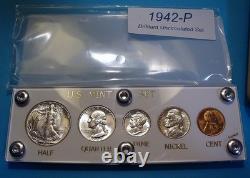 1942 MINT U. S. WAR-TIME SILVER SET LUSTROUS CHOICE to GEM BRILLIANT UNCIRCULATED