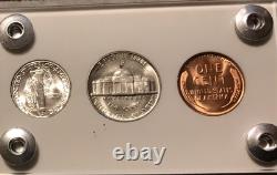 1944 5 Coin Silver US Mint Year Set Gem Coins White Capital Holder Display Box