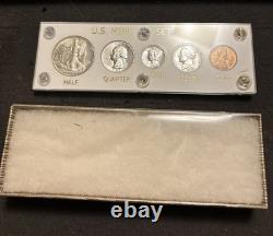 1944 5 Coin Silver US Mint Year Set Gem Coins White Capital Holder Display Box