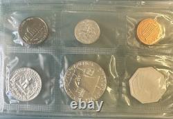 1961 U. S. Mint PROOF SET. Original Envelope & COA. Brilliant Cameo Frost