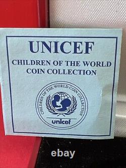 1998 BAHRAIN 5D SILVER PROOF RARE with COA and box 5 Dinars AH1418 UNICEF