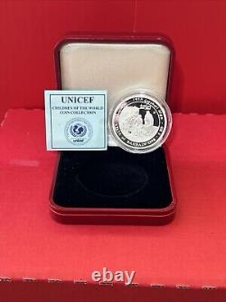 1998 BAHRAIN 5D SILVER PROOF RARE with COA and box 5 Dinars AH1418 UNICEF