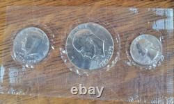 Lot 35 U. S. PROOF SETS or Uncirculated Coin Sets 1976-2005, Read. FREE SHIPPING